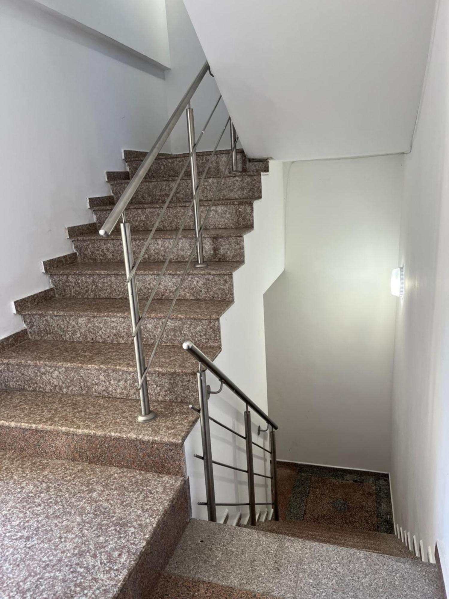 En-Suite Rooms: Novа Guesthouse In Sofia Center Экстерьер фото